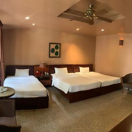 L Hotel Hanoi Bagian luar foto